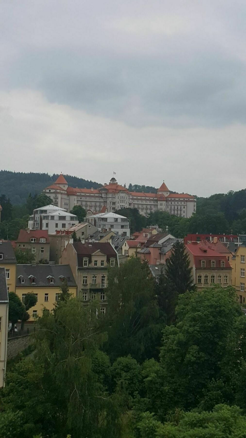 App Karlovy Vary Esterno foto